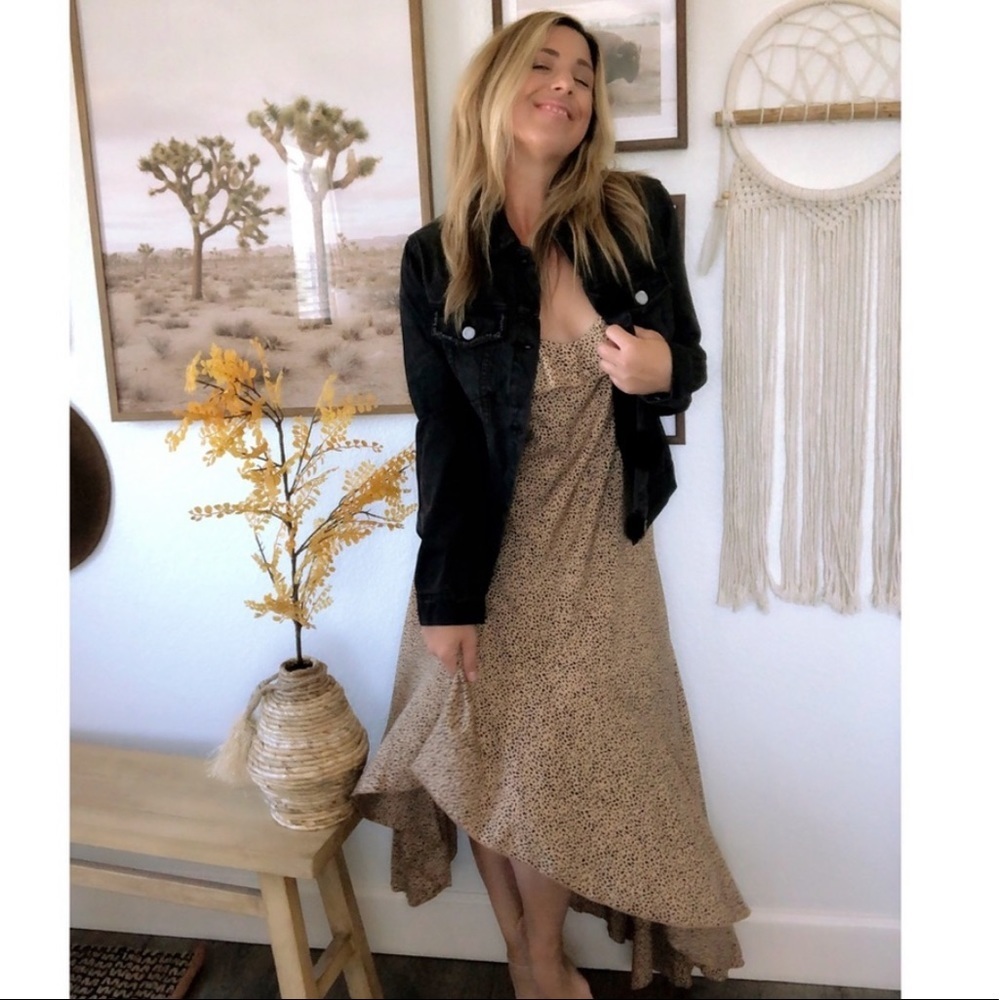 Animal Print Woven Midi Dress - Picture 3 of 12